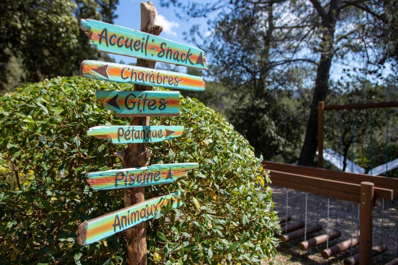 Les Arbousiers Village Hotel Provencal La Roquebrussanne المظهر الخارجي الصورة