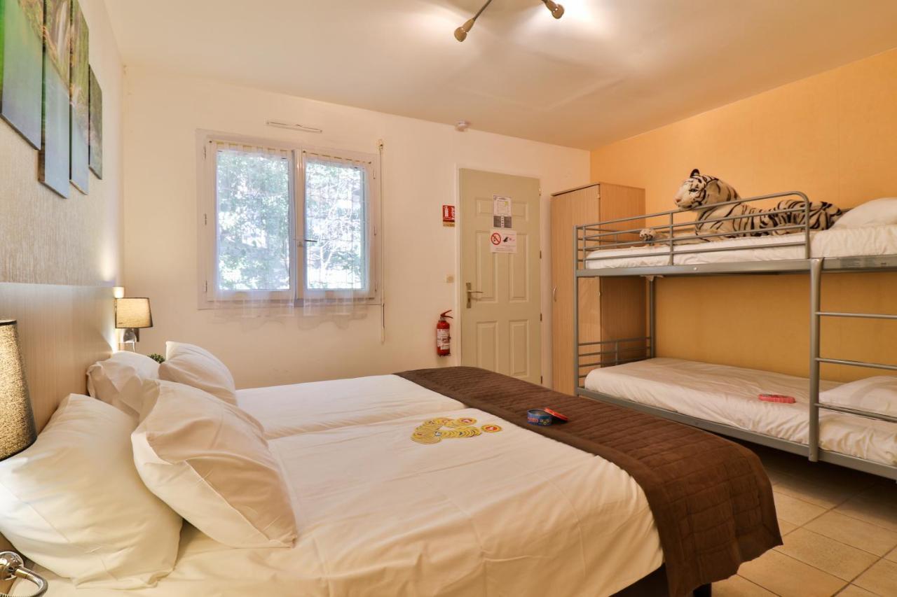 Les Arbousiers Village Hotel Provencal La Roquebrussanne المظهر الخارجي الصورة